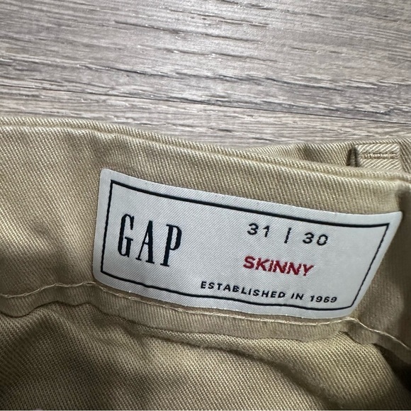 Gap Skinny Khaki Pants - Picture 3 of 4